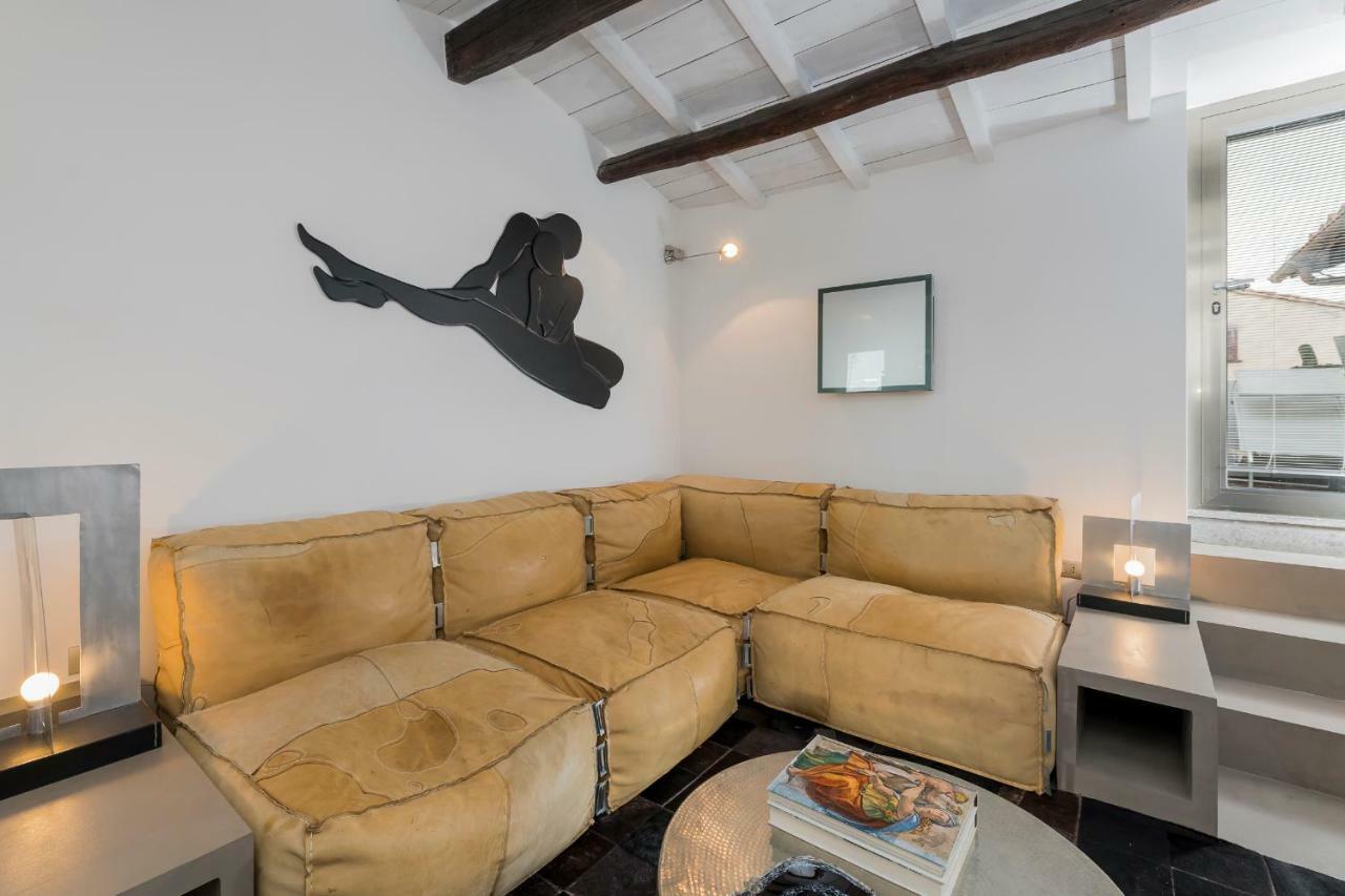 Lejlighed Two Bedrooms With Solarium With View On San Peter Church And Sant'angelo Castle